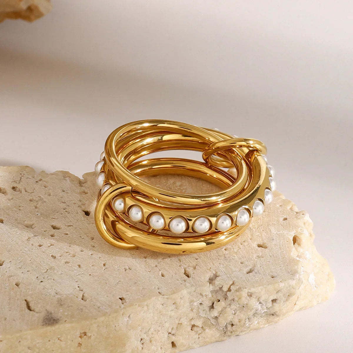[Royal&Vicky]Mikayla Ring mit gestapelten Süßwasserperlen