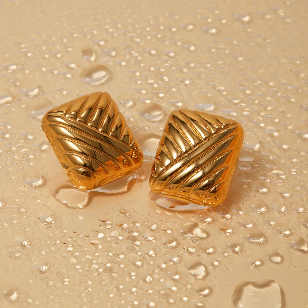 [Royal&Vicky]Inez Gold Earrings