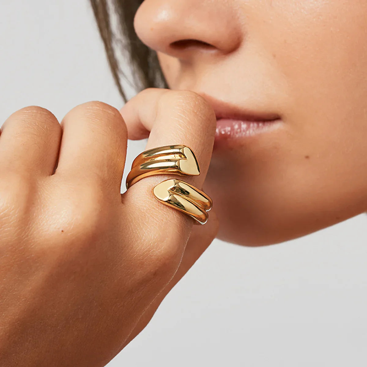 [Royal&Vicky]タラ ハート ツイスト ゴールドリング