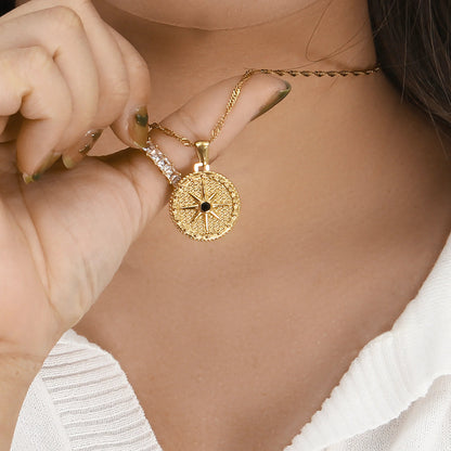 {"[Royal&Vicky]Ellie Compass Necklace": "【Royal&Vicky】エリー・コンパスネックレス"}