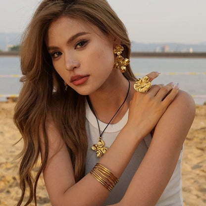 [Royal&Vicky]Saisore Goldring
