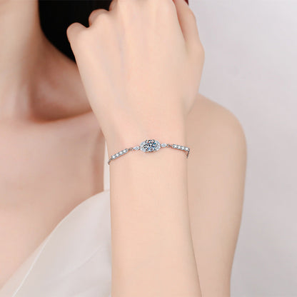 [Royal&Vicky]BLOOMING STAR-FLOWER MOISSANITE BRACELET