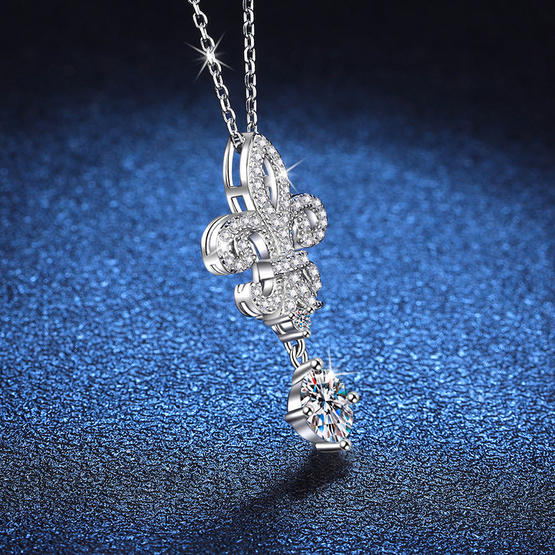 [Royal&Vicky]ROYAL FLEUR-DE-LIS MOISSANITE PENDANT NECKLACE