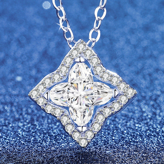 [Royal&Vicky]STAR-CLOVER MOISSANITE NECKLACE