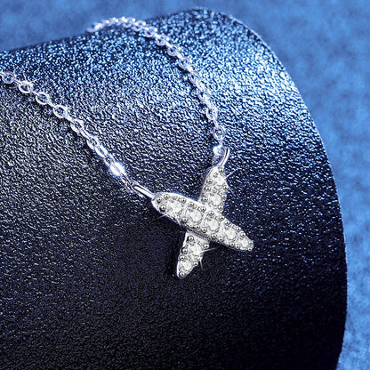 [Royal&Vicky]MODERN X-SHAPE PAVÉ MOISSANITE NECKLACE