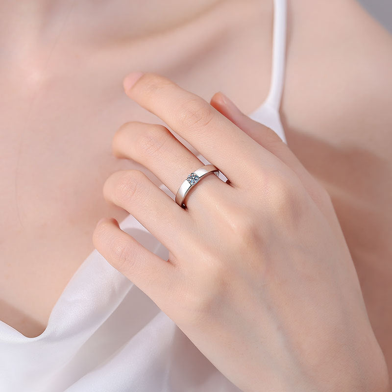 [Royal&Vicky]SLEEK MINIMALIST COUPLE'S MOISSANITE RING