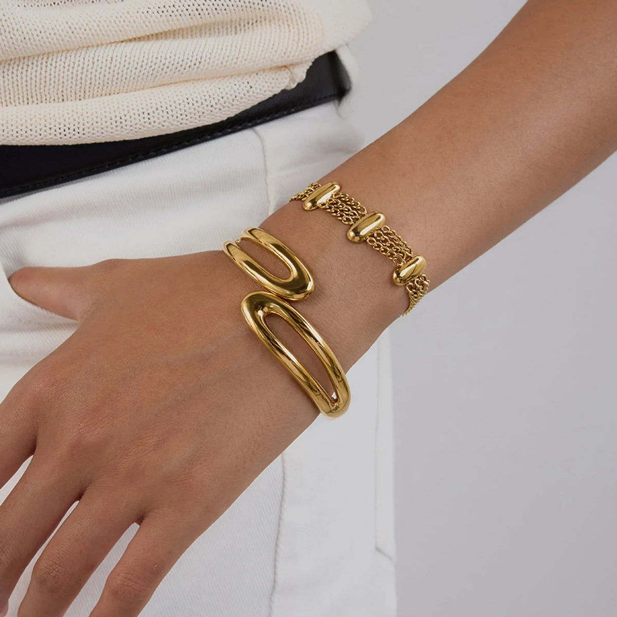 [Royal&Vicky]Kathleen Layered Chain Gold Bracelet