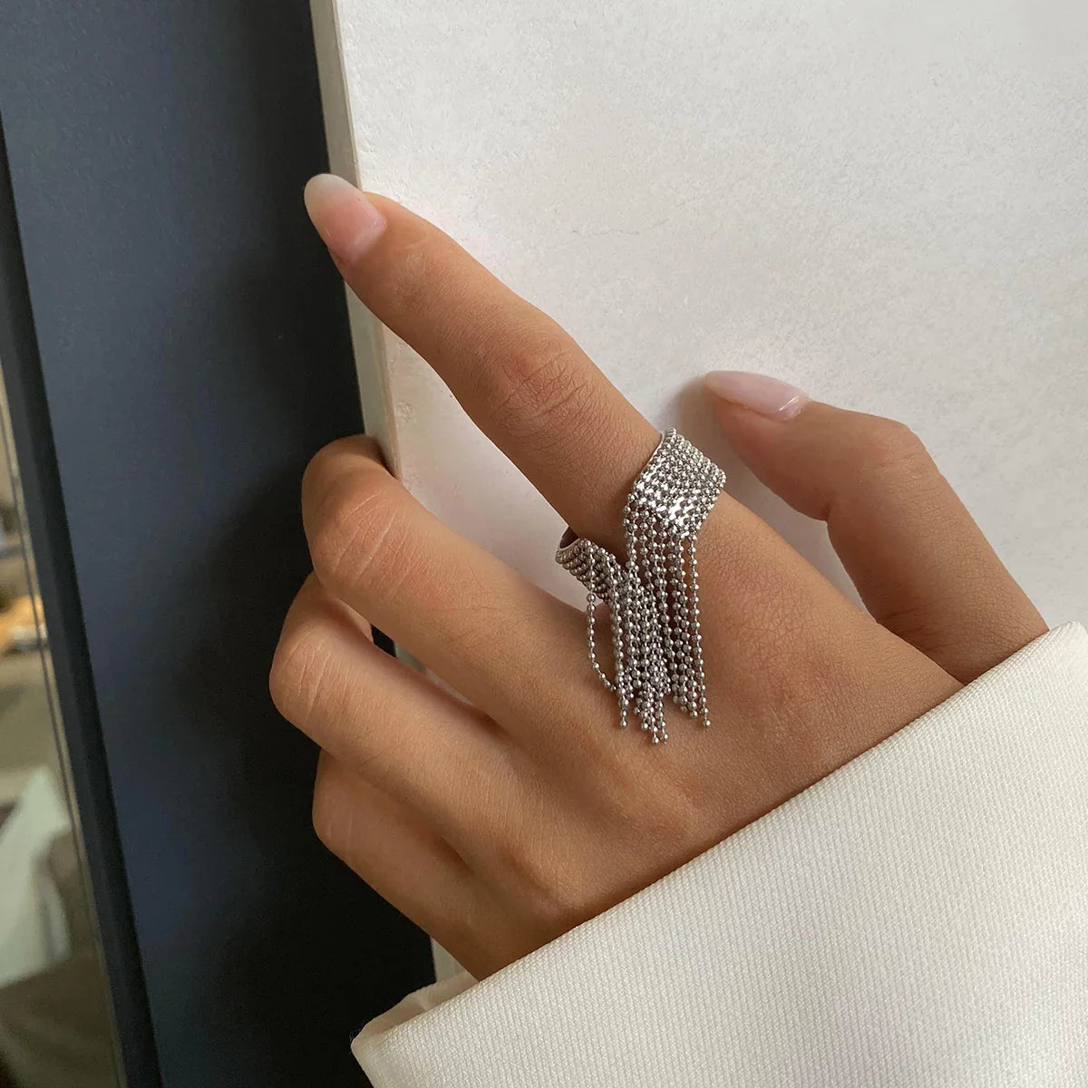 [Royal&Vicky]Krystelle Gold Tassel Ring