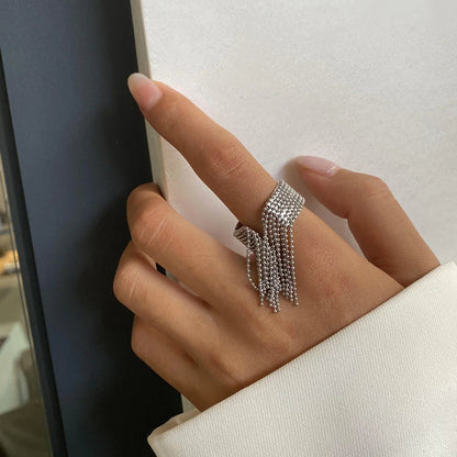 [Royal&Vicky]Krystelle Gold Tassel Ring