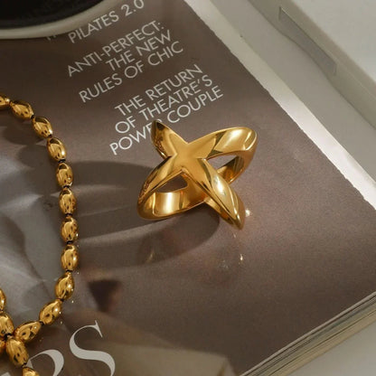 [Royal&Vicky]Goldener Kreuzring Carolyn