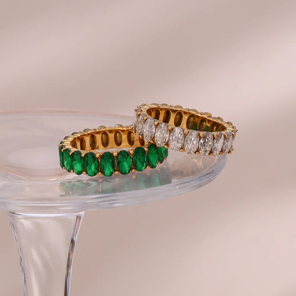 {"[Royal&Vicky]Antoinette Diamond Simulant Gold Ring": "[Royal&Vicky] アントワネット ダイヤモンドシミュラント ゴールドリング"}