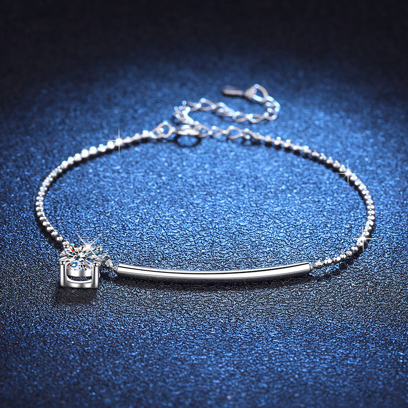 [Royal&Vicky]ELEGANT HALF-MOON CURVE MOISSANITE BRACELET