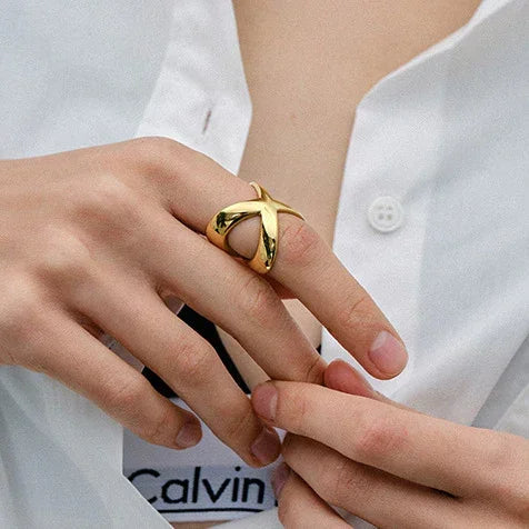 [Royal&Vicky]Goldener Kreuzring Carolyn