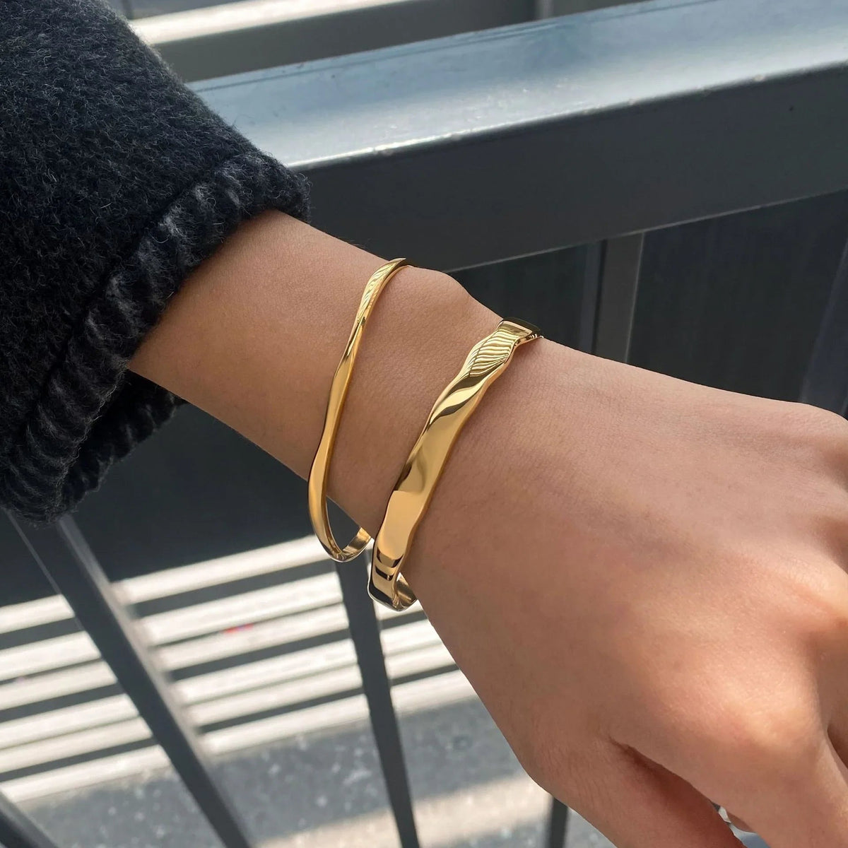 [Royal&Vicky]Haisley Gold Bangle