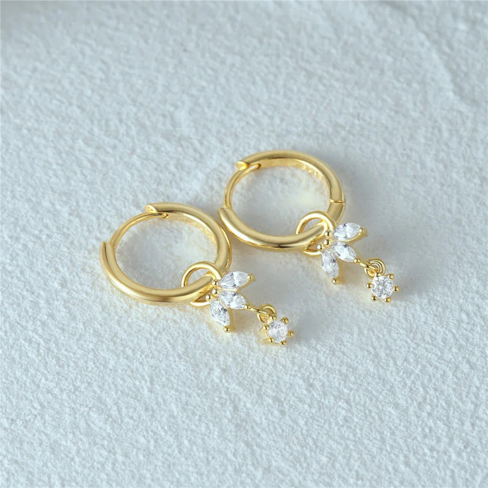 {
  "[Royal&Vicky]Brooke Removable Charm Hoops"
}