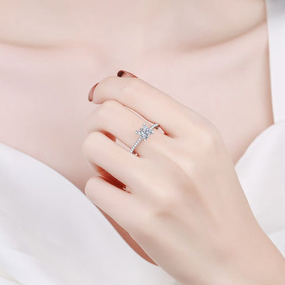 [Royal&Vicky]ELEGANT PRINCESS CUT MOISSANITE ENGAGEMENT RING
