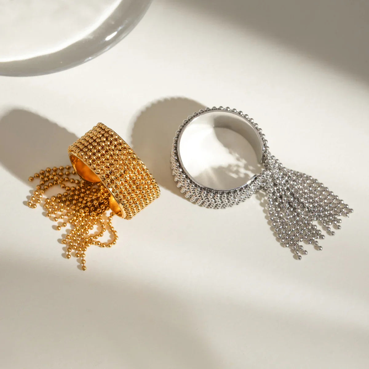 [Royal&Vicky]Krystelle Gold Tassel Ring
