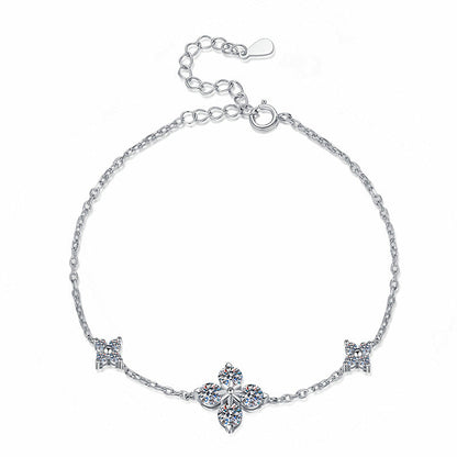 [Royal&Vicky]CLOVER LUCKY CHARM MOISSANITE BRACELET