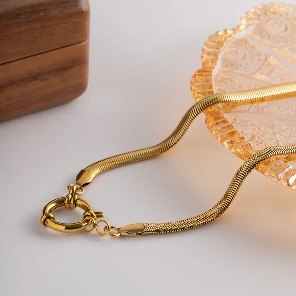 {"[Royal&Vicky]Gabriella Gold Necklace": "[Royal&Vicky]ガブリエラ ゴールドネックレス"}