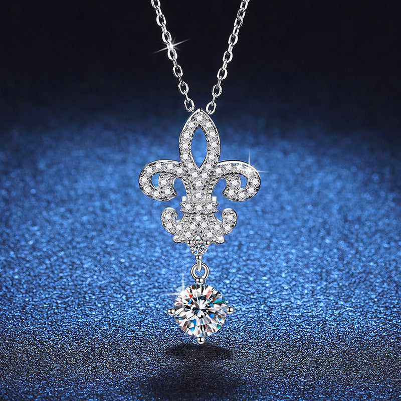 [Royal&Vicky]ROYAL FLEUR-DE-LIS MOISSANITE PENDANT NECKLACE