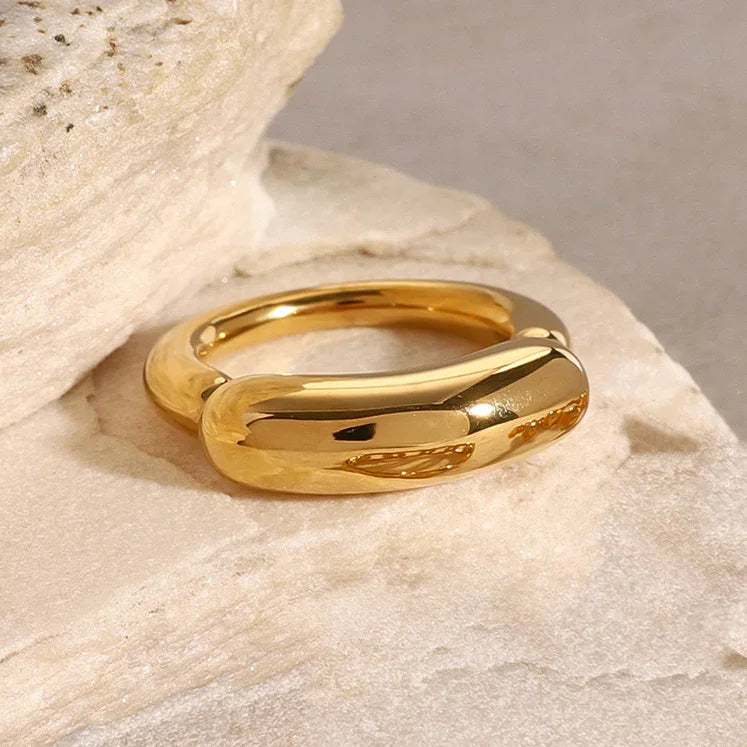 [Royal&Vicky]Emeline Goldring