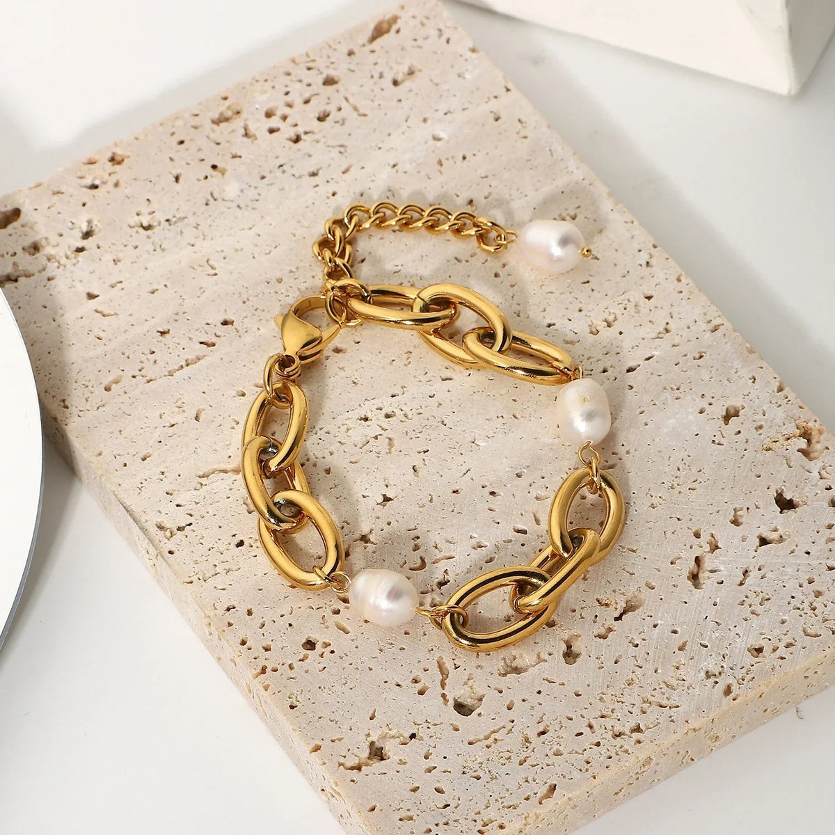 [Royal&Vicky]Serafina Freshwater Pearl Bracelet