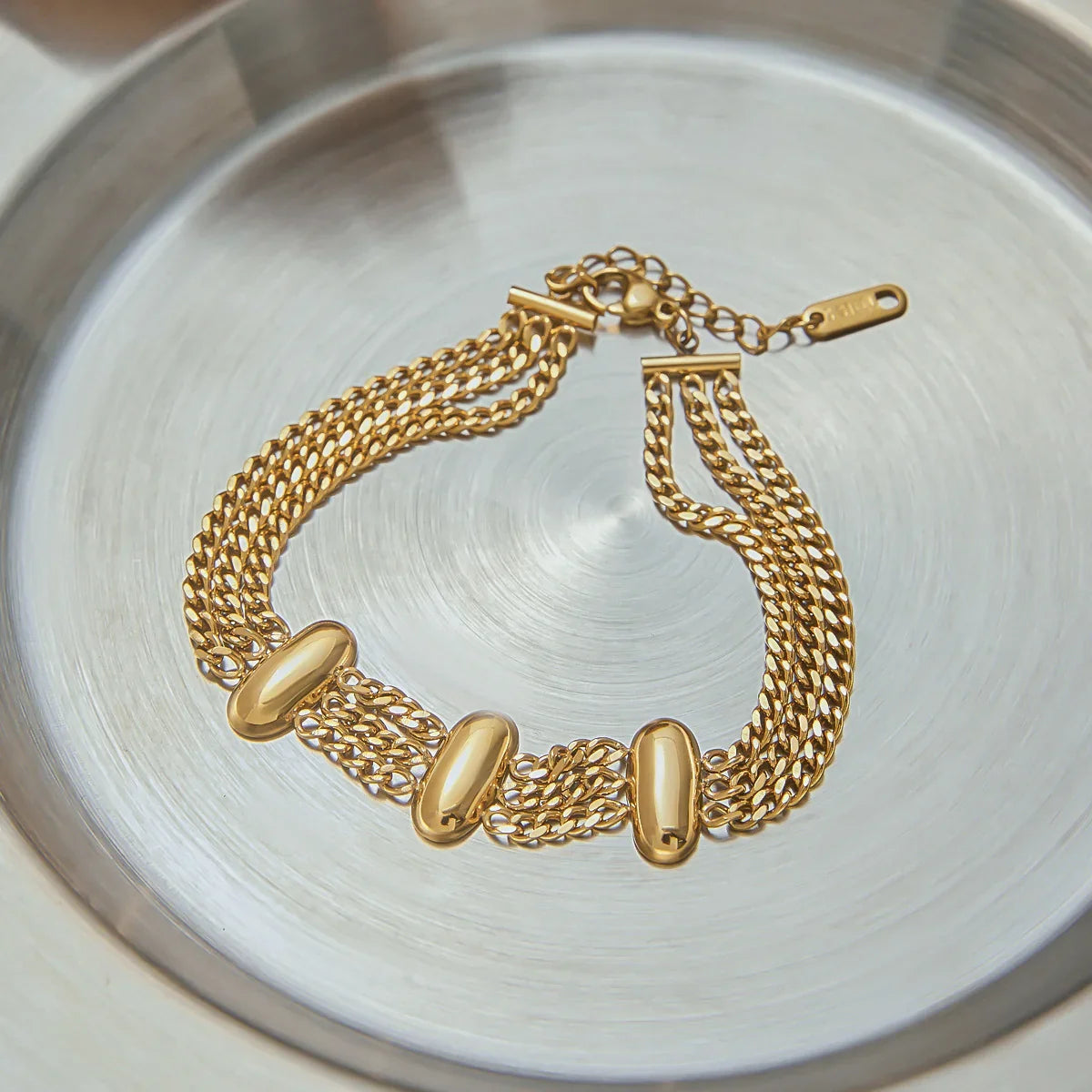 [Royal&Vicky]Kathleen Layered Chain Gold Bracelet