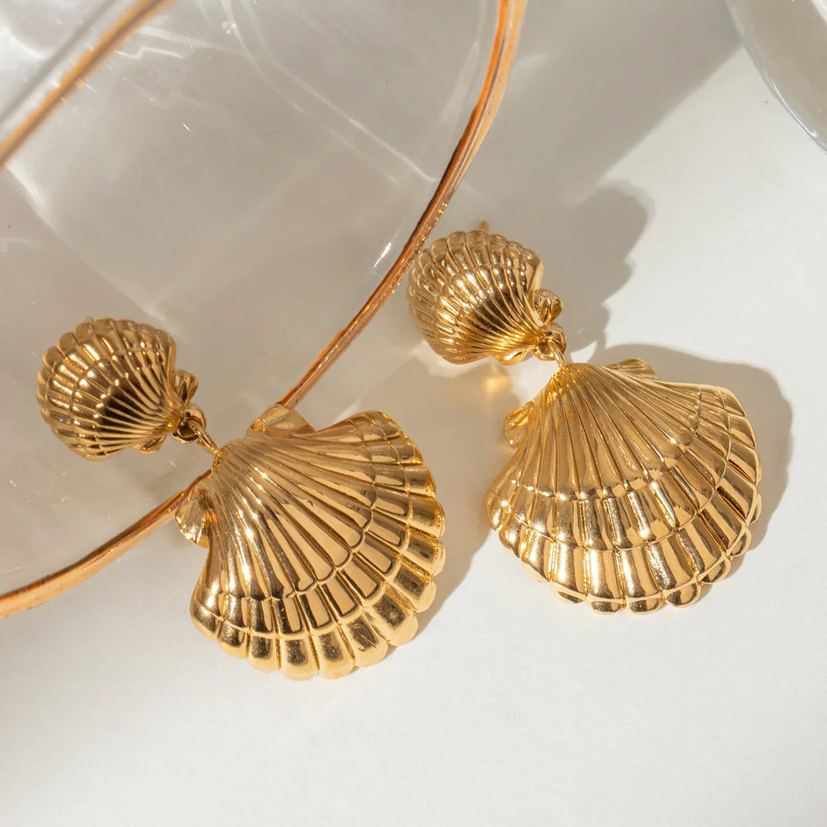 [Royal&Vicky]Sandy Gold Muschel-Ohrringe