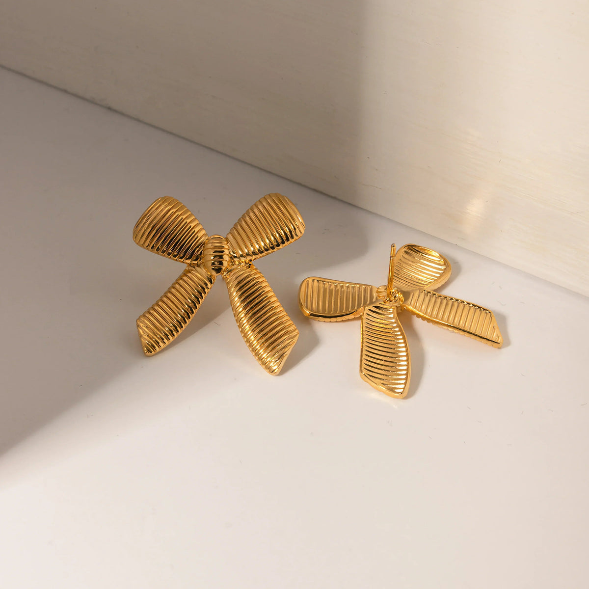 [Royal&Vicky]Caroline Gold Earrings