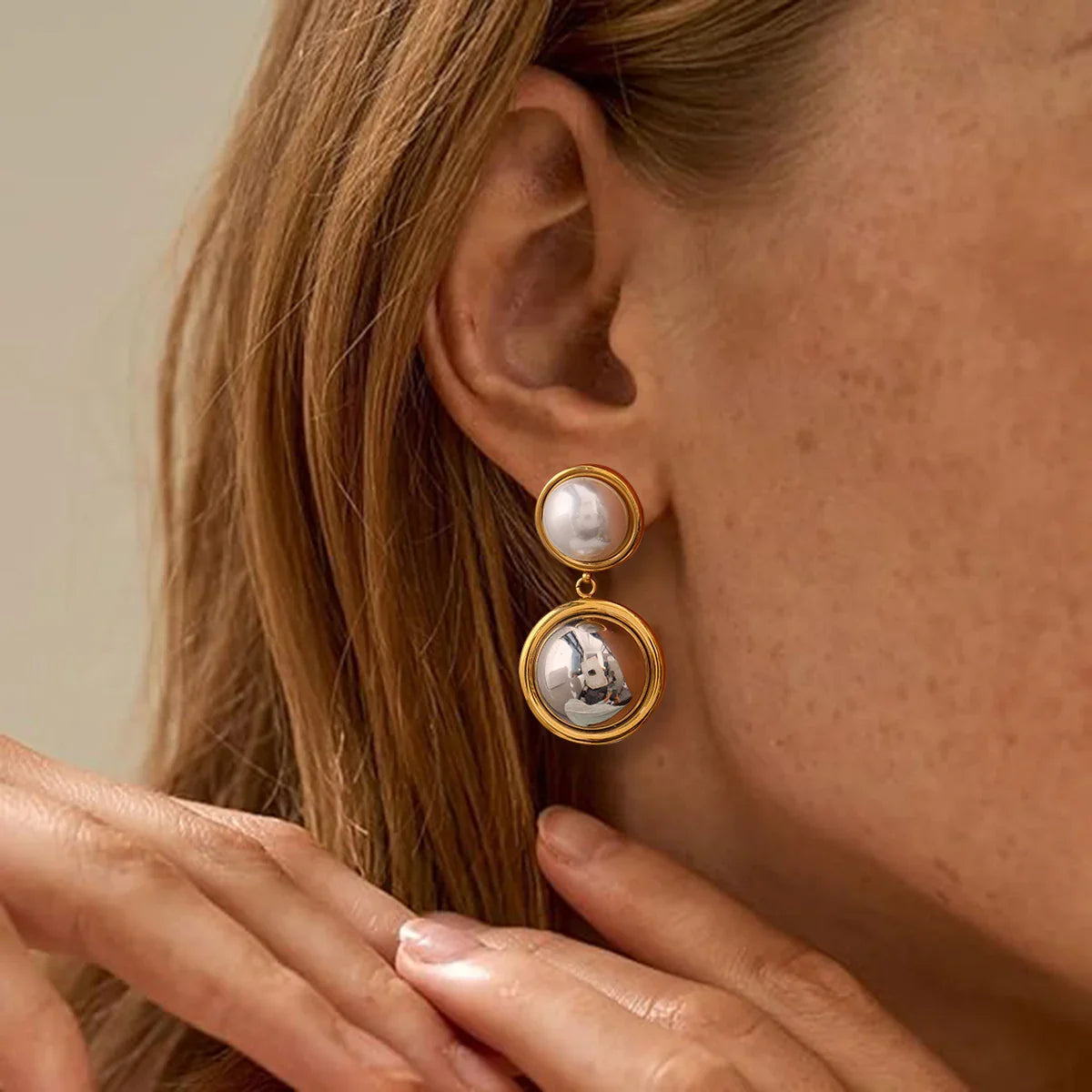 [Royal&Vicky]Avery Perlohrringe im Kuppel-Design