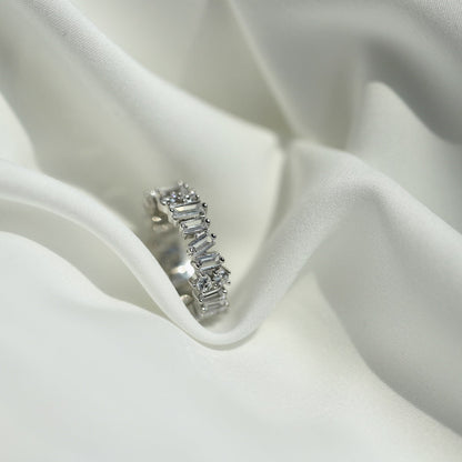 [Royal Jewellery]Delicate Multi Shape Tennis Ring