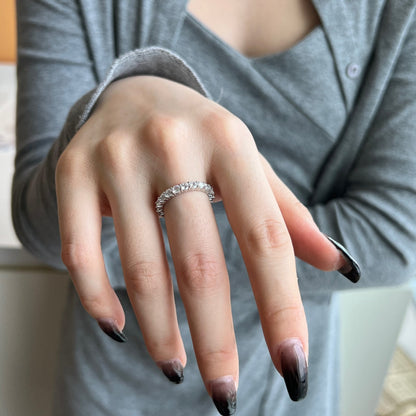 [Royal Jewellery]Sparkling Round Cut Tennis Ring