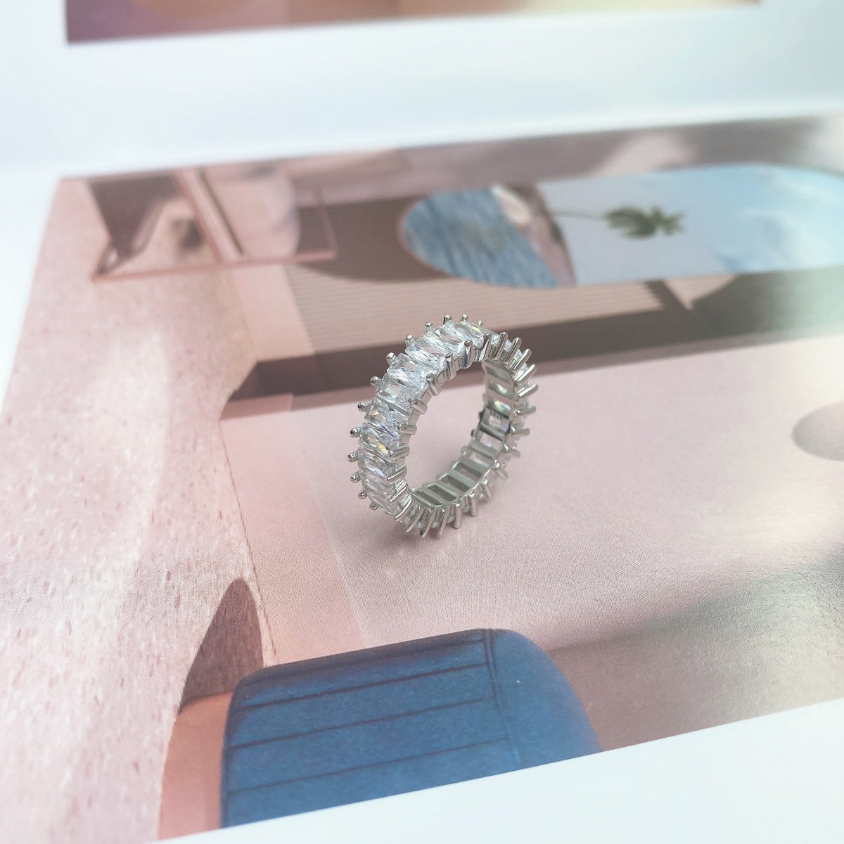 [Royal Jewellery]Unique Colorful Radiant Cut RIng