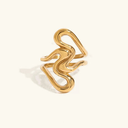 [Royal&Vicky]Corina Goldring mit Abstraktem Design