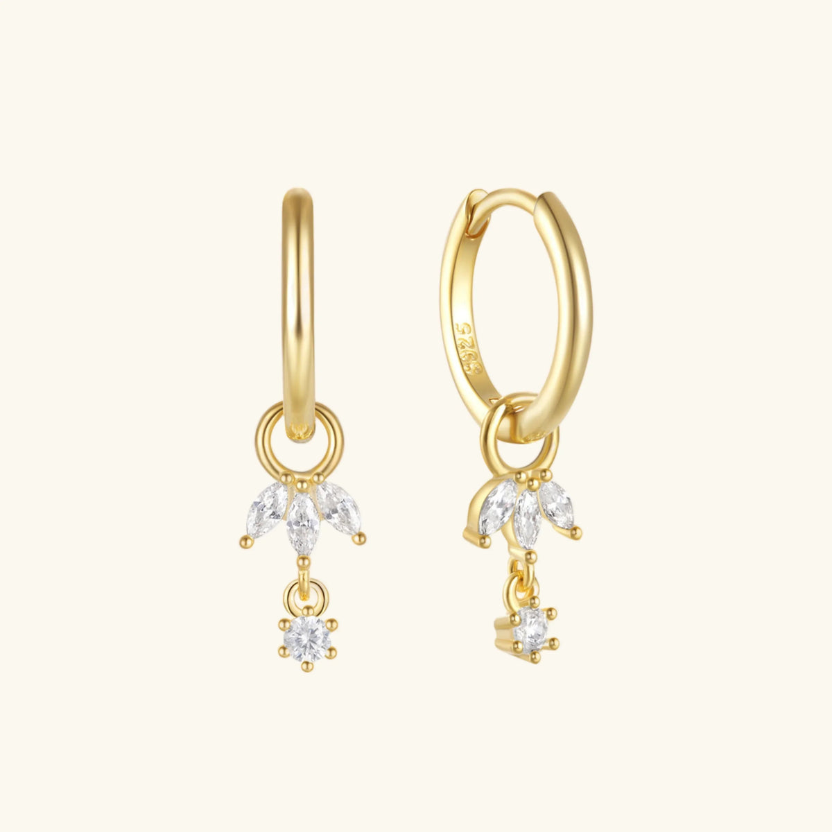 {
  "[Royal&Vicky]Brooke Removable Charm Hoops"
}