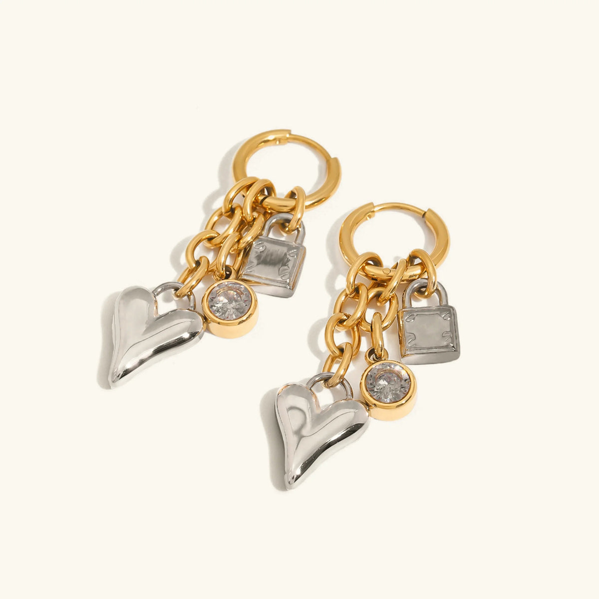 [Royal&Vicky]サラ ハート＆ロック ゴールドピアス