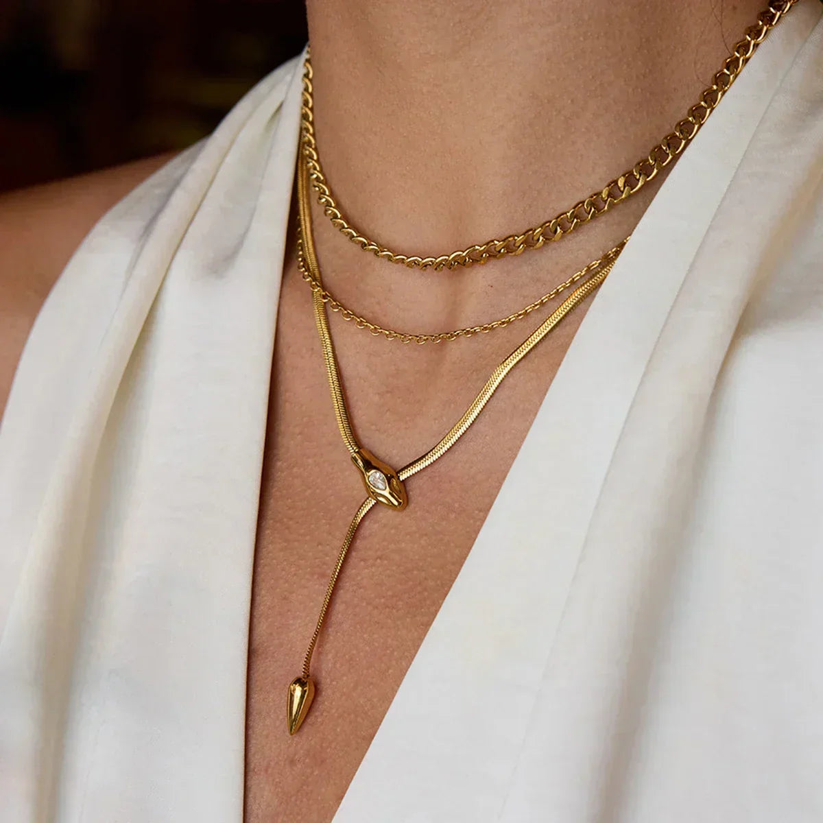 [Royal&Vicky]Zarelle Gold Serpentine Pendant