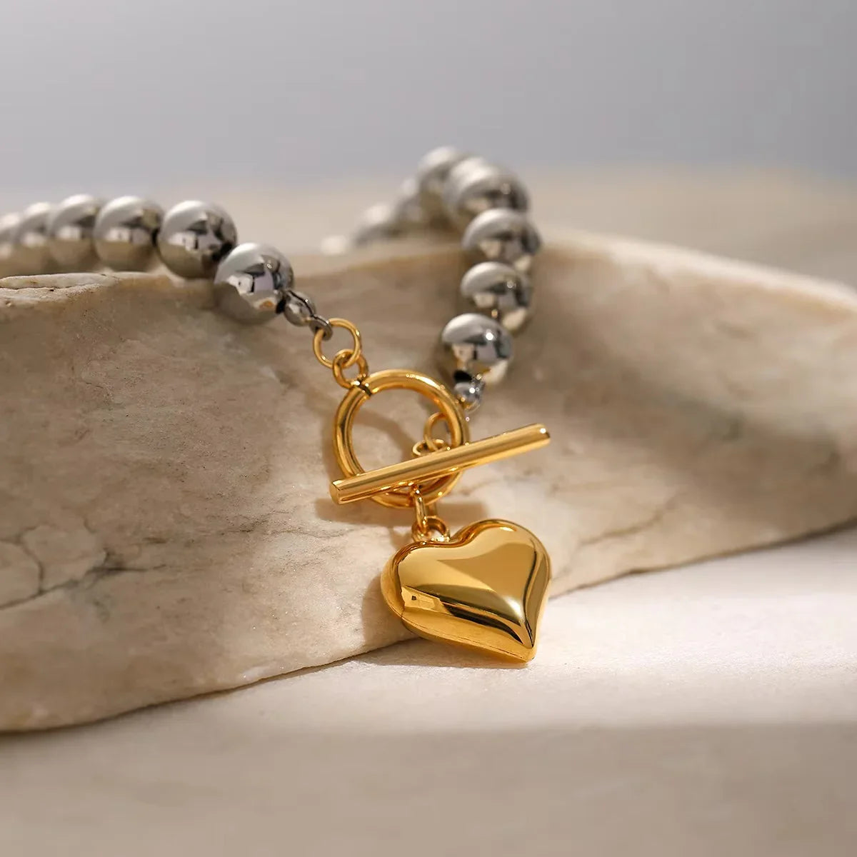 [Royal&Vicky]Alicia Chunky Bead Heart Bracelet