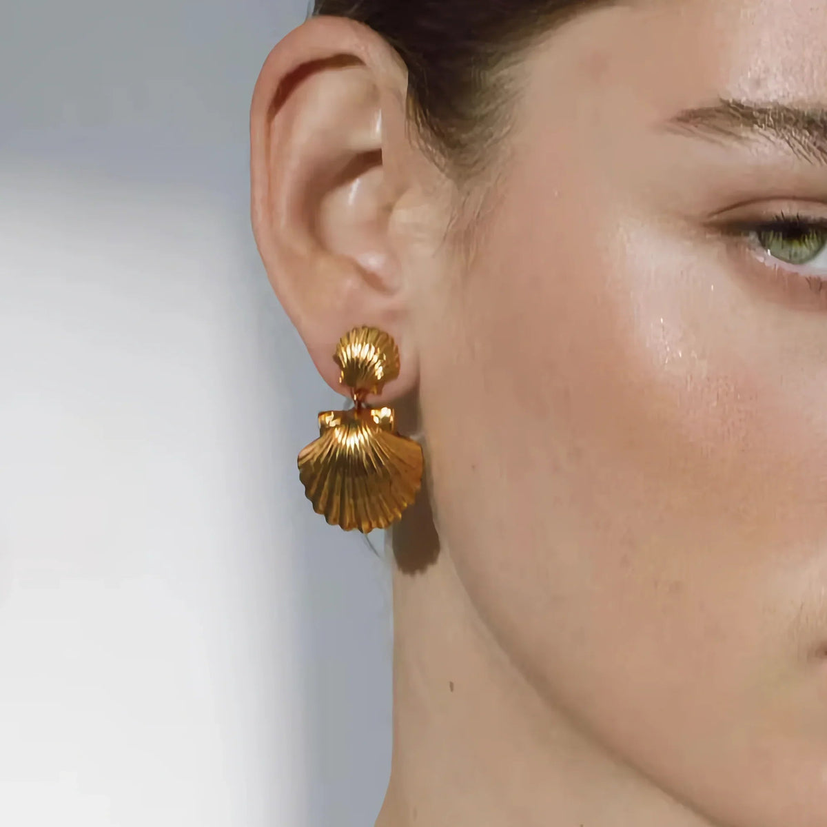 [Royal&Vicky]Sandy Gold Muschel-Ohrringe