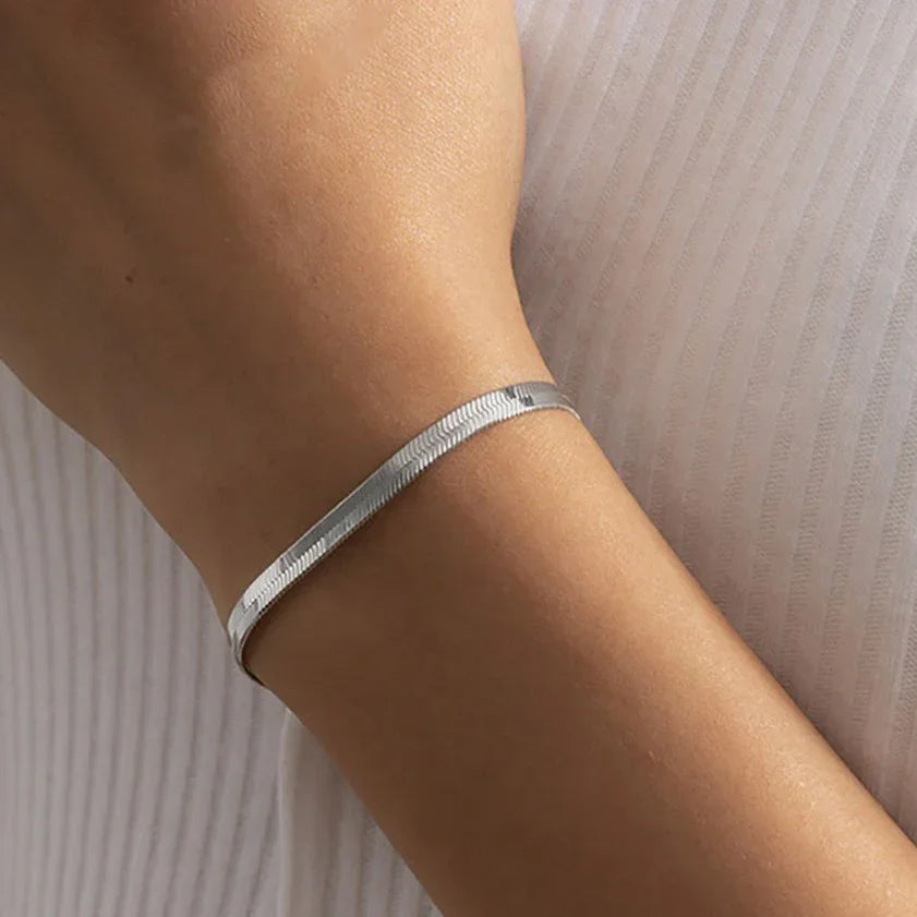 [Royal&Vicky]Vida Gold Herringbone Bracelet