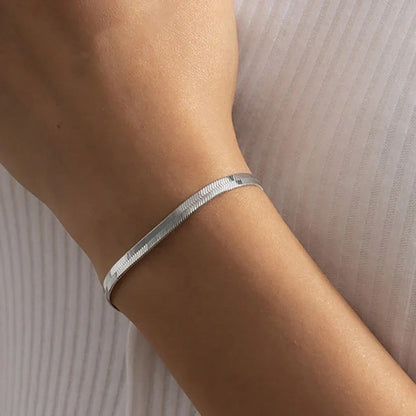 [Royal&Vicky]Vida Gold Herringbone Bracelet