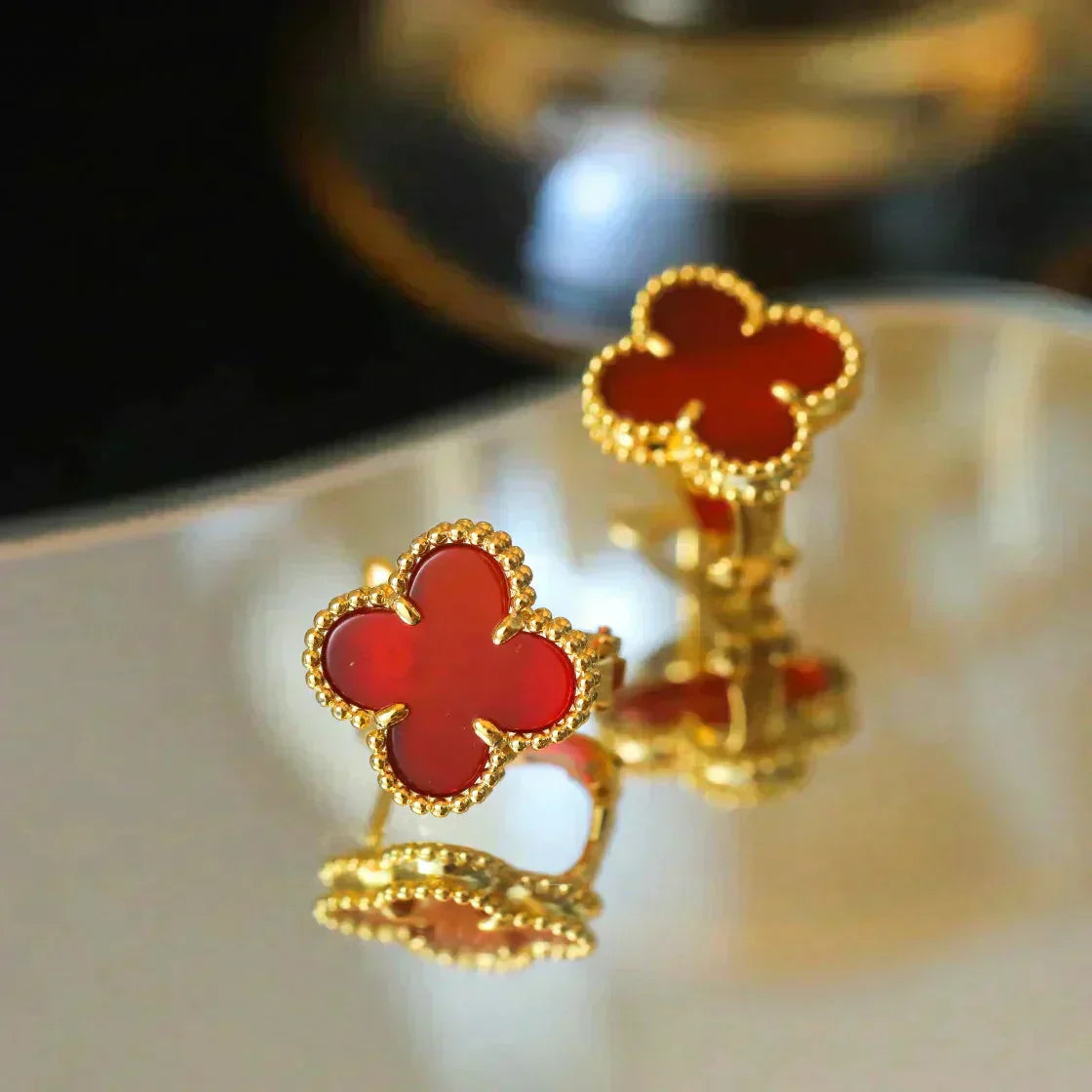 [ROYAL]CLOVER MEDIUM 1 MOTIFS CARNELIAN  EARRINGS