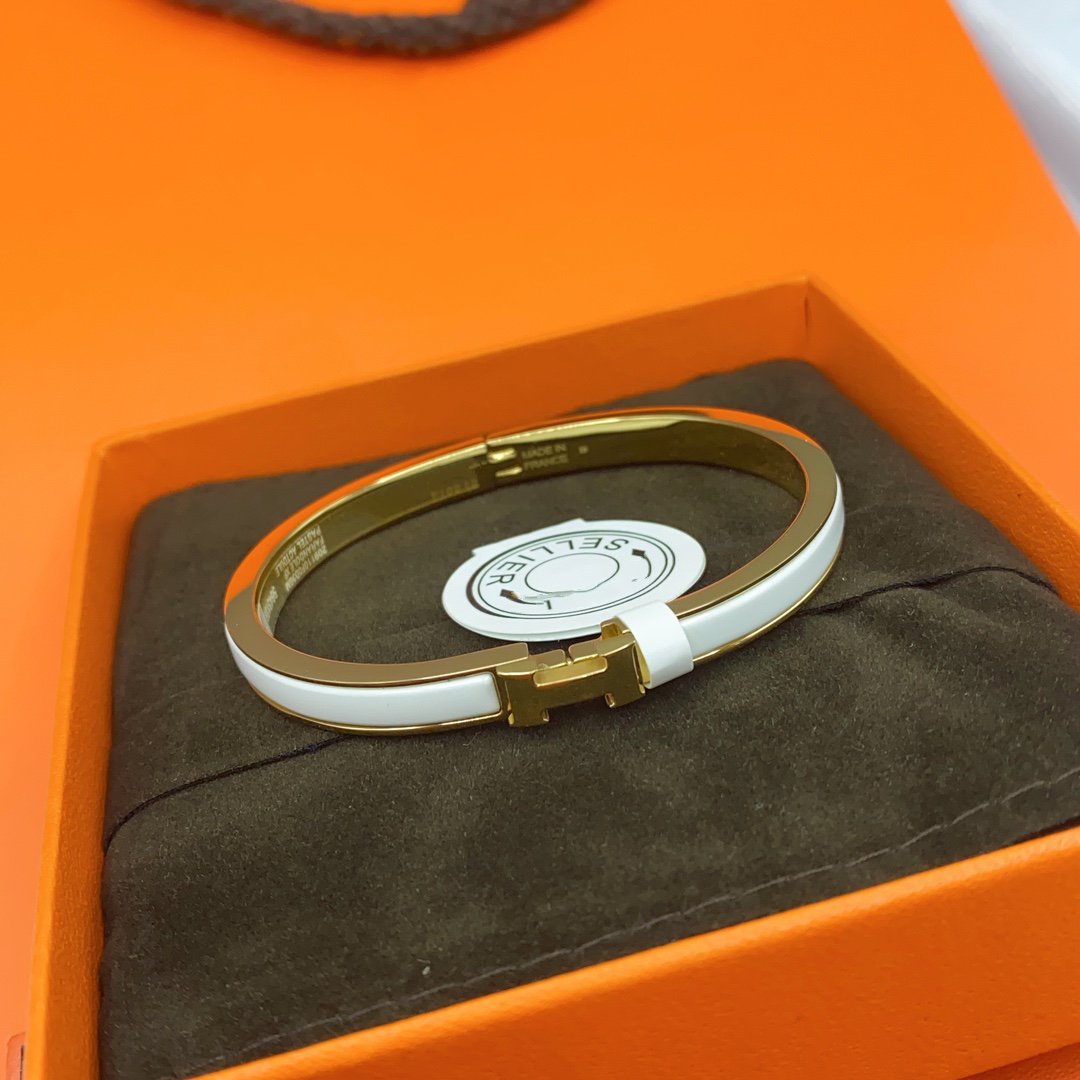 [Royal Jewellery]CLASSIC HM CLIC WHITE 8MM ENAMEL BRACELET