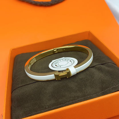 [Royal Jewellery]CLASSIC HM CLIC WHITE 8MM ENAMEL BRACELET