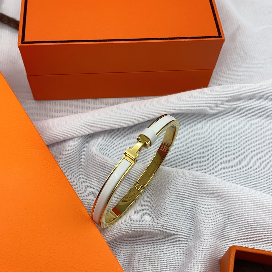 [Royal Jewellery]CLASSIC HM CLIC WHITE 8MM ENAMEL BRACELET