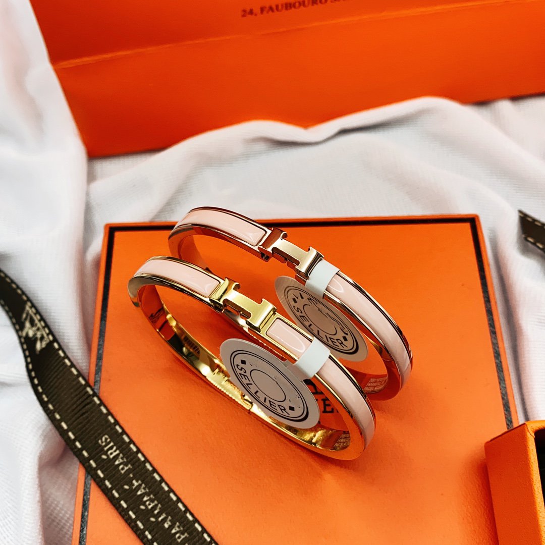 [Royal Jewellery]CLASSIC HM CLIC  PINK 8MM ENAMEL BRACELET