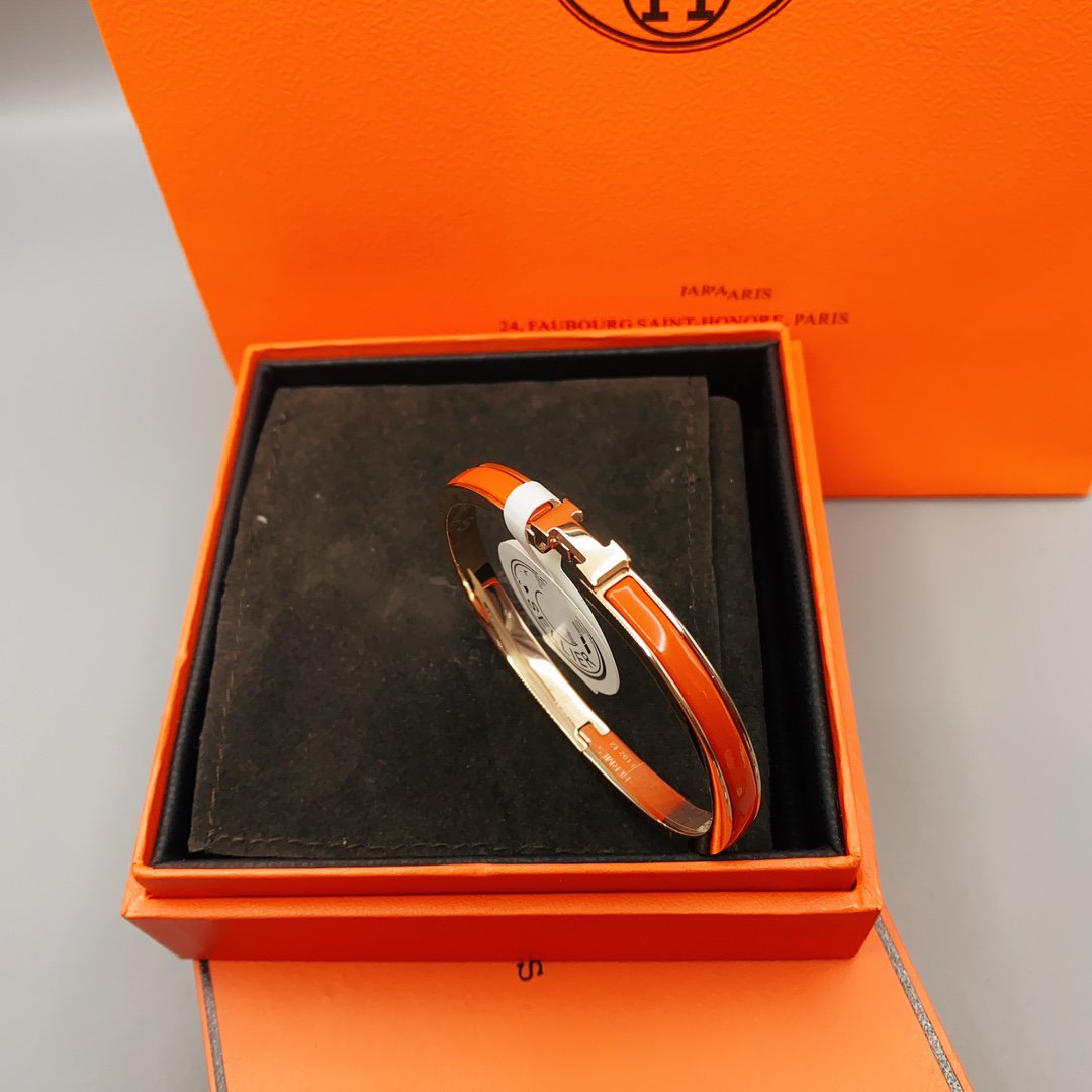 [Royal Jewellery]CLASSIC HM CLIC RED 8MM ENAMEL BRACELET