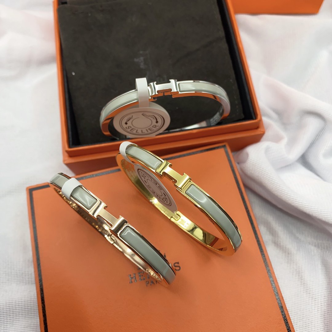 [Royal Jewellery]CLASSIC HM CLIC GREEN 8MM ENAMEL BRACELET