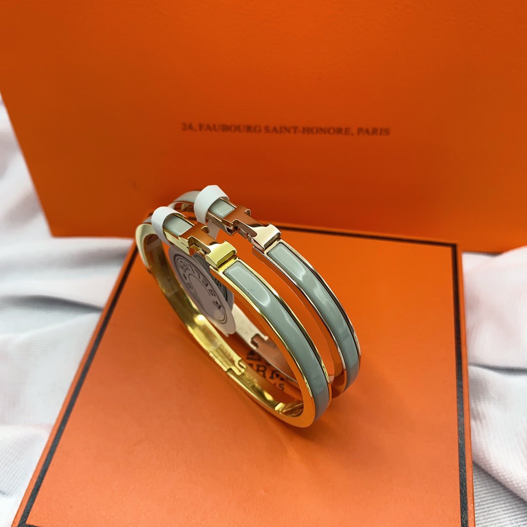 [Royal Jewellery]CLASSIC HM CLIC GREEN 8MM ENAMEL BRACELET
