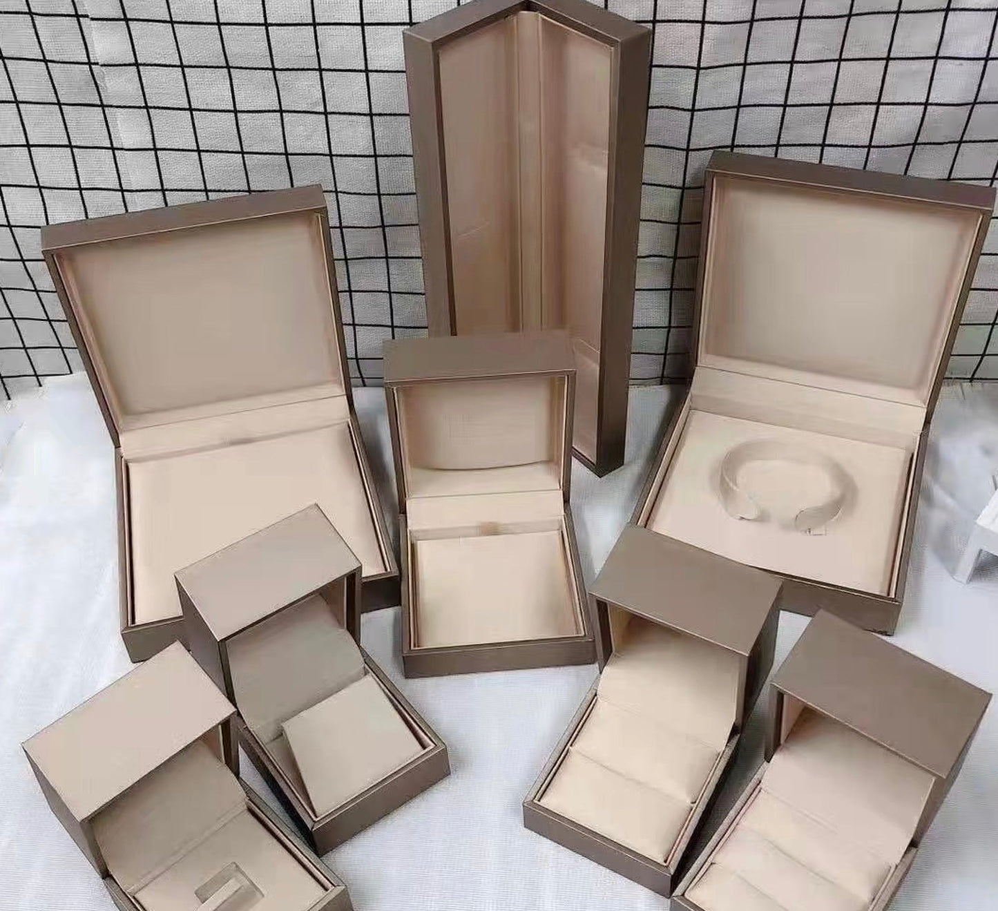 [Royal Jewellery ]BV BRACELET NECKLACE RING BOX GIFT BAG